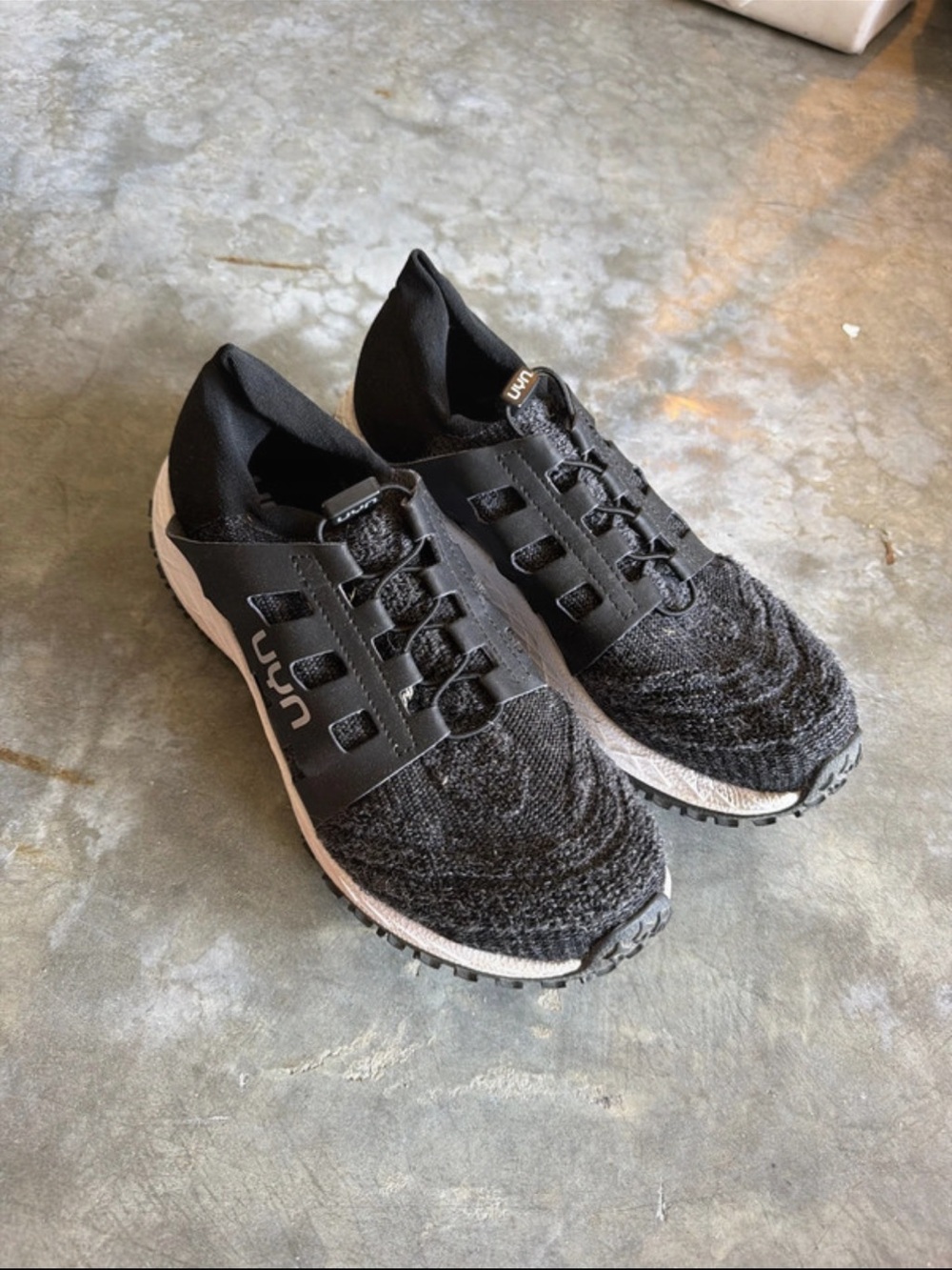 Men's Black Knit Slip-On Athletic Shoes